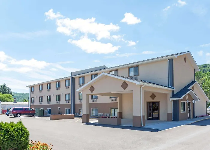 Super 8 By Wyndham Bath Hammondsport Area