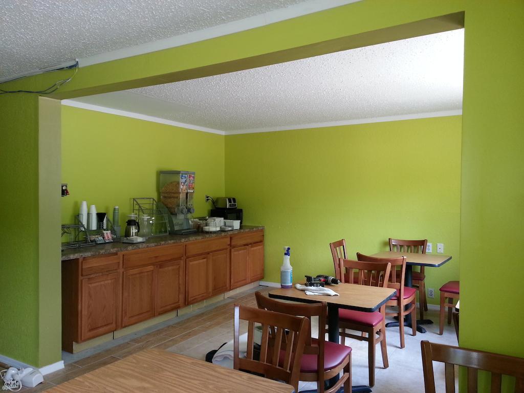 Super 8 By Wyndham Hammondsport Area 2* Bath