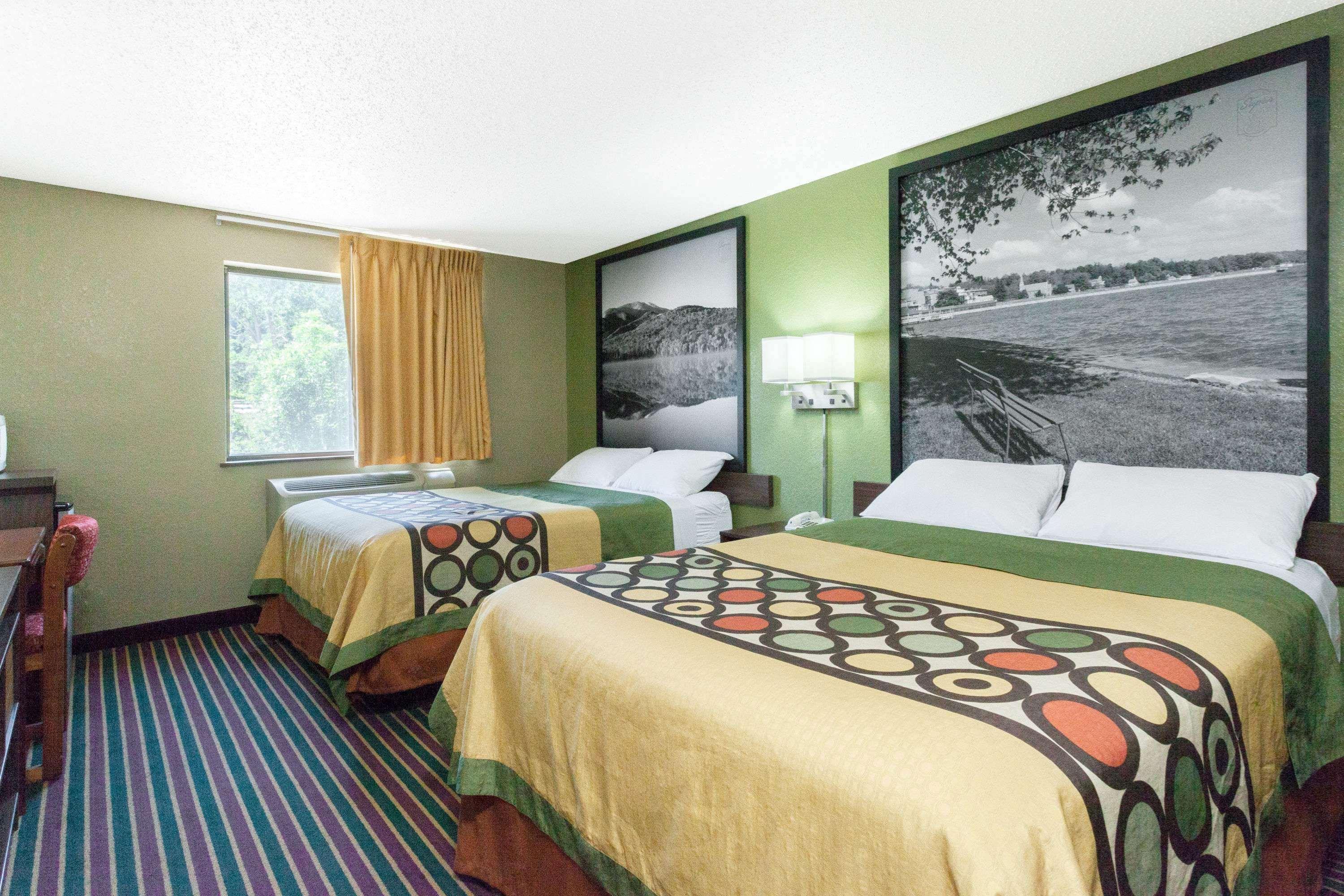 Motel Super 8 By Wyndham Hammondsport Area Bath