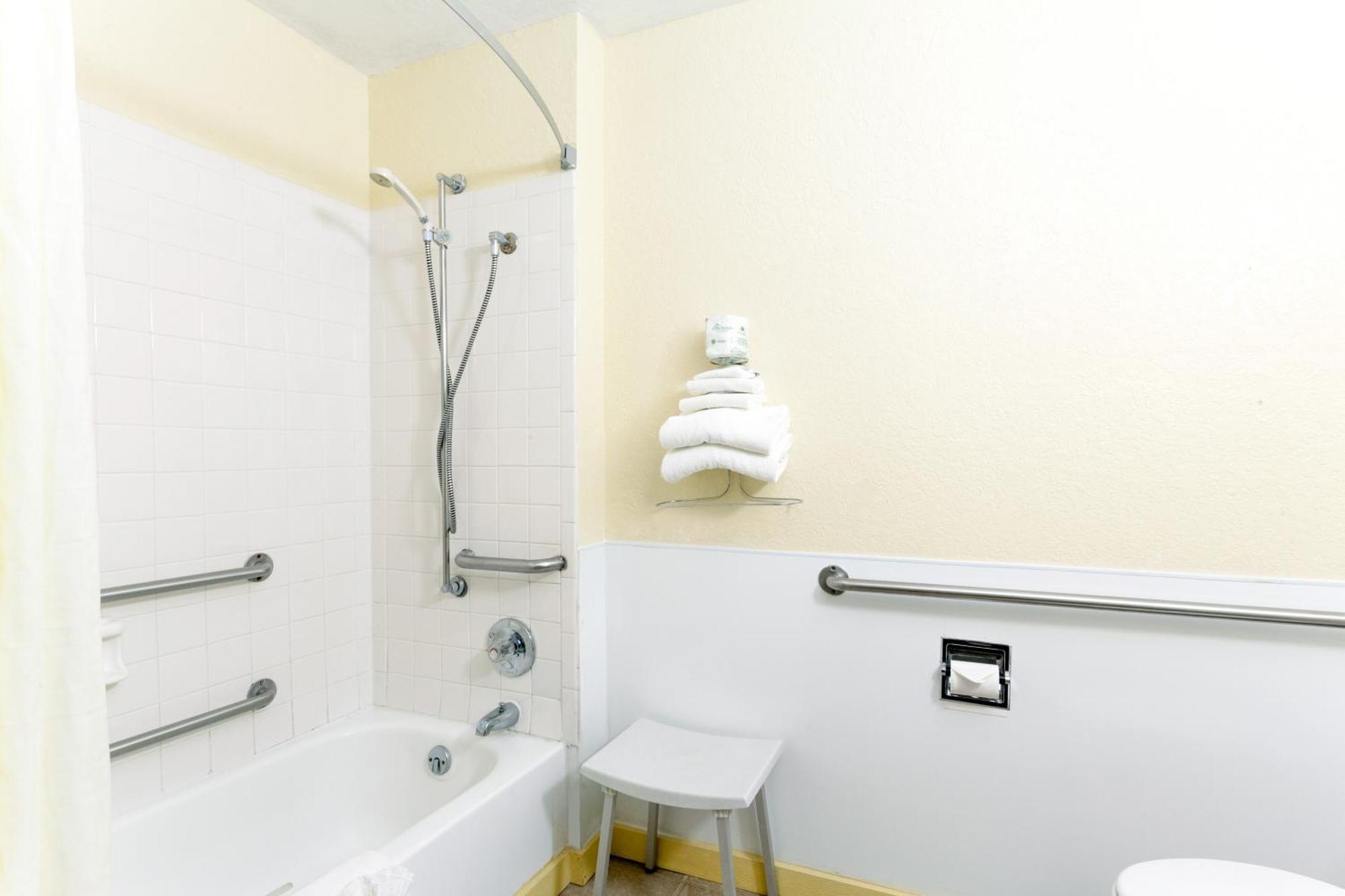 Motel Super 8 By Wyndham Hammondsport Area 2*