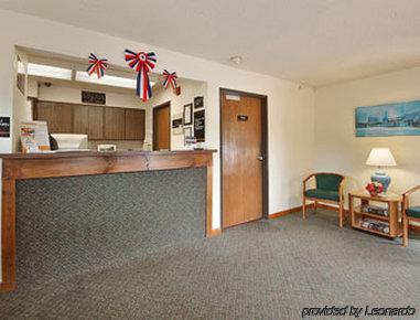 Super 8 By Wyndham Hammondsport Area Motel Bath
