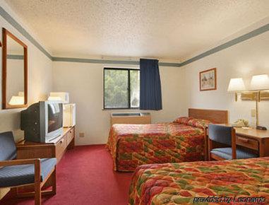 Super 8 By Wyndham Hammondsport Area 2* Bath