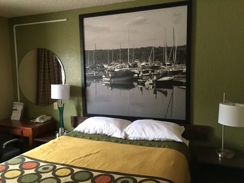 Motel Super 8 By Wyndham Hammondsport Area
